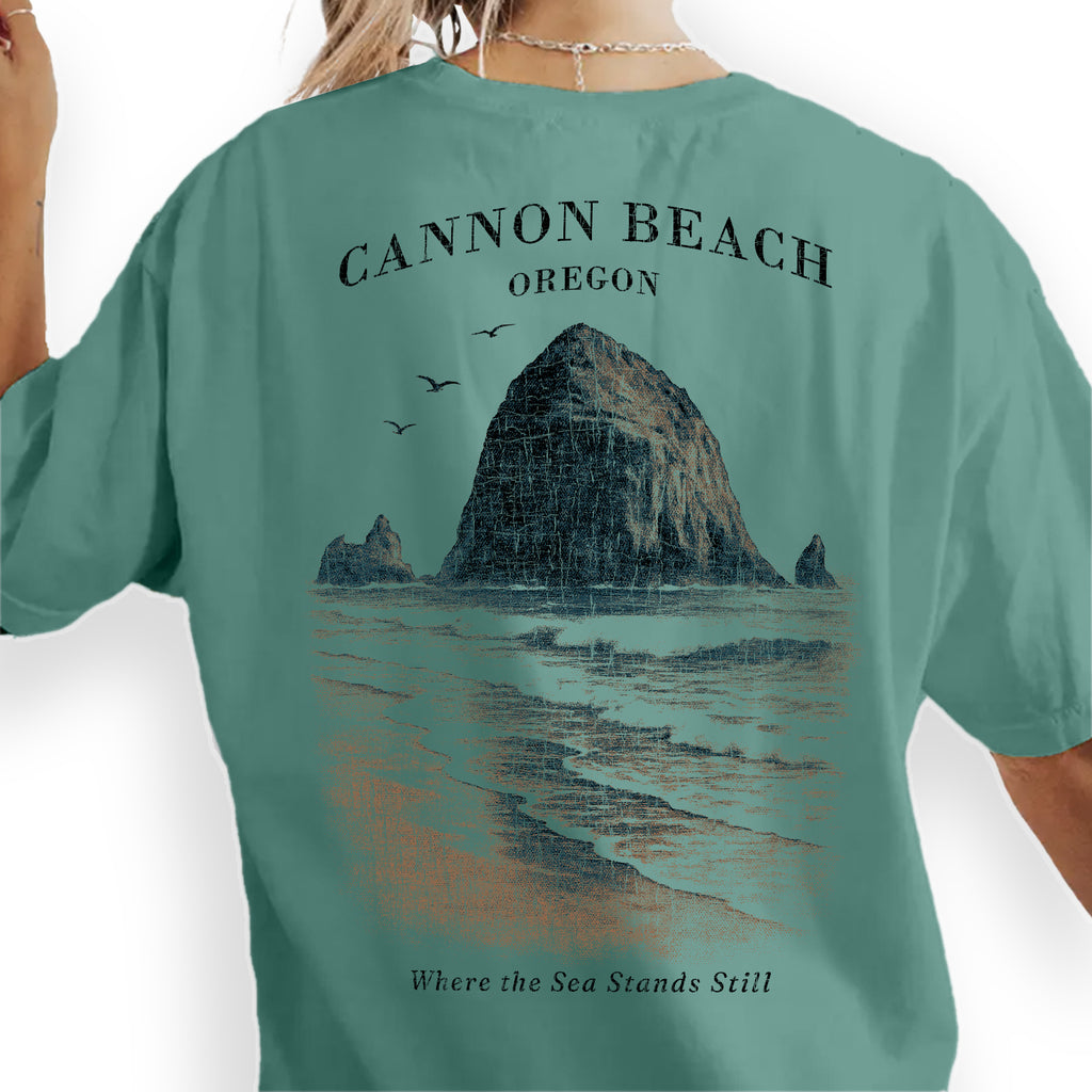 Cannon Beach Oregon T-Shirt – Vintage Coastal Tee, Haystack Rock Design, Ocean Souvenir Gift for Beach Lovers