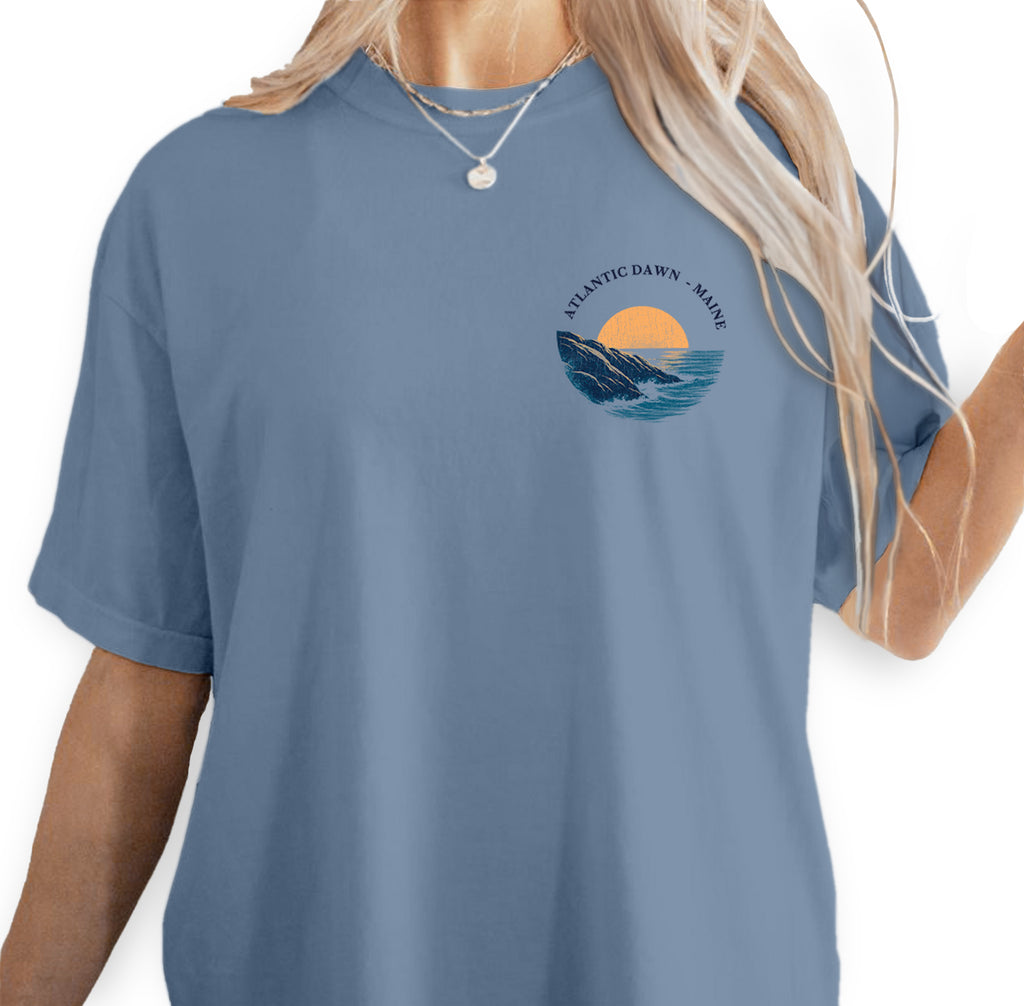 Maine Atlantic Coast Sunrise T-Shirt, Coastal Maine Travel Tee, Ocean Cliff Graphic Shirt, New England Souvenir, Vintage Beach Tee
